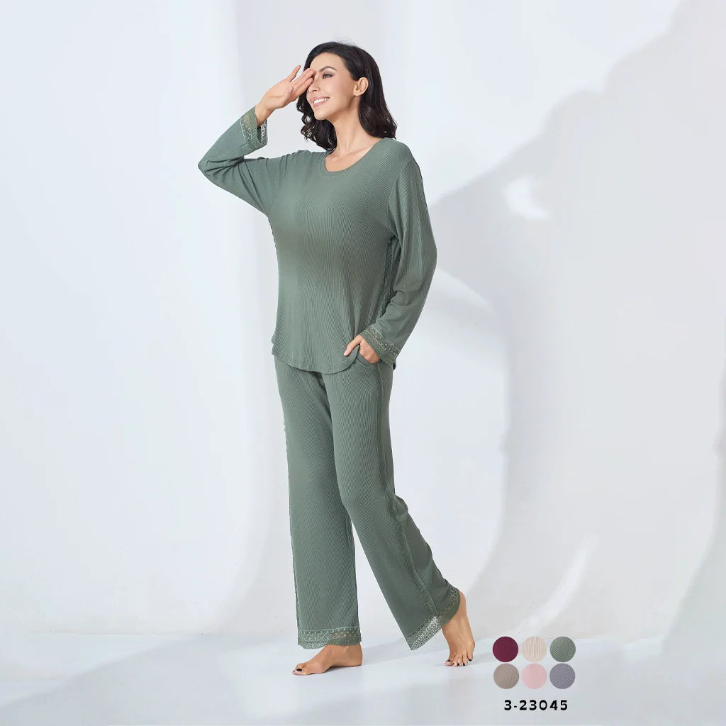 بيجامة نسائي مريحة