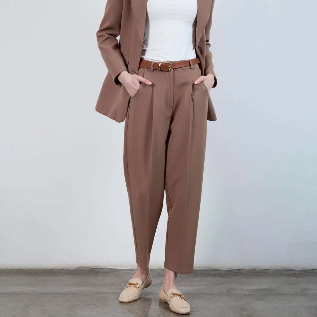 بنطلون حزام