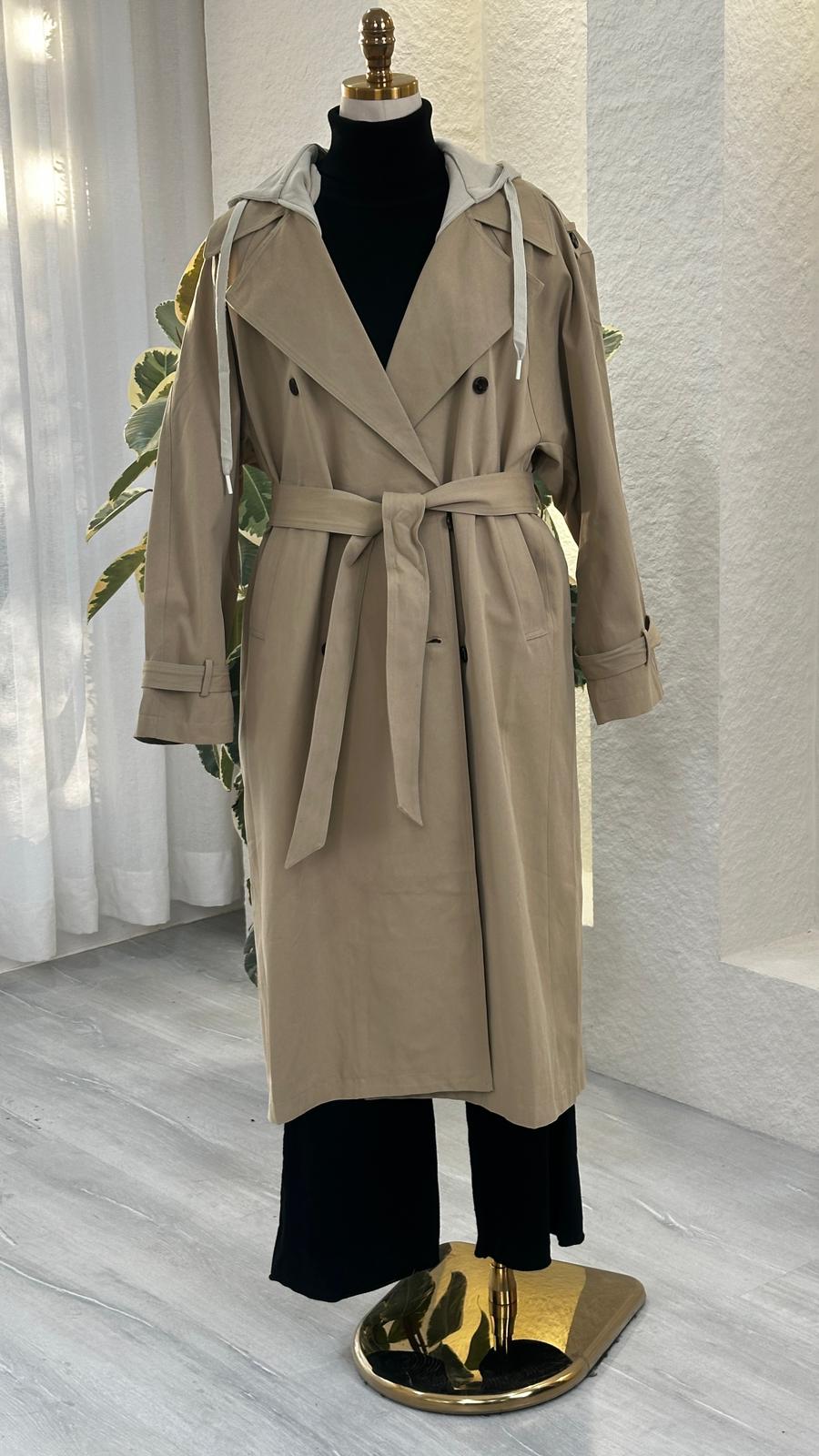 جاكيت نسائي طويل بحزام