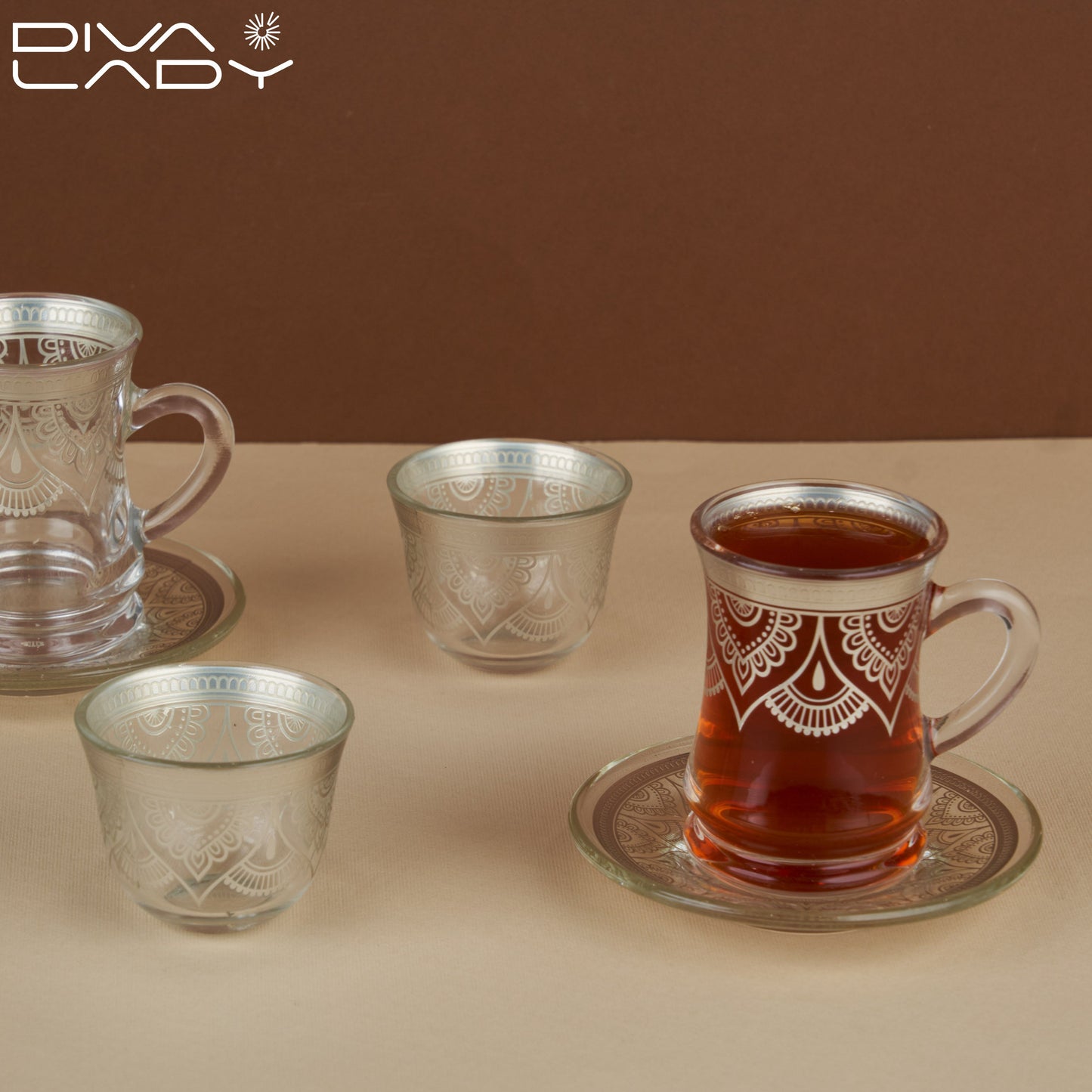 طقم استكانة وفنجان 18 قطعة