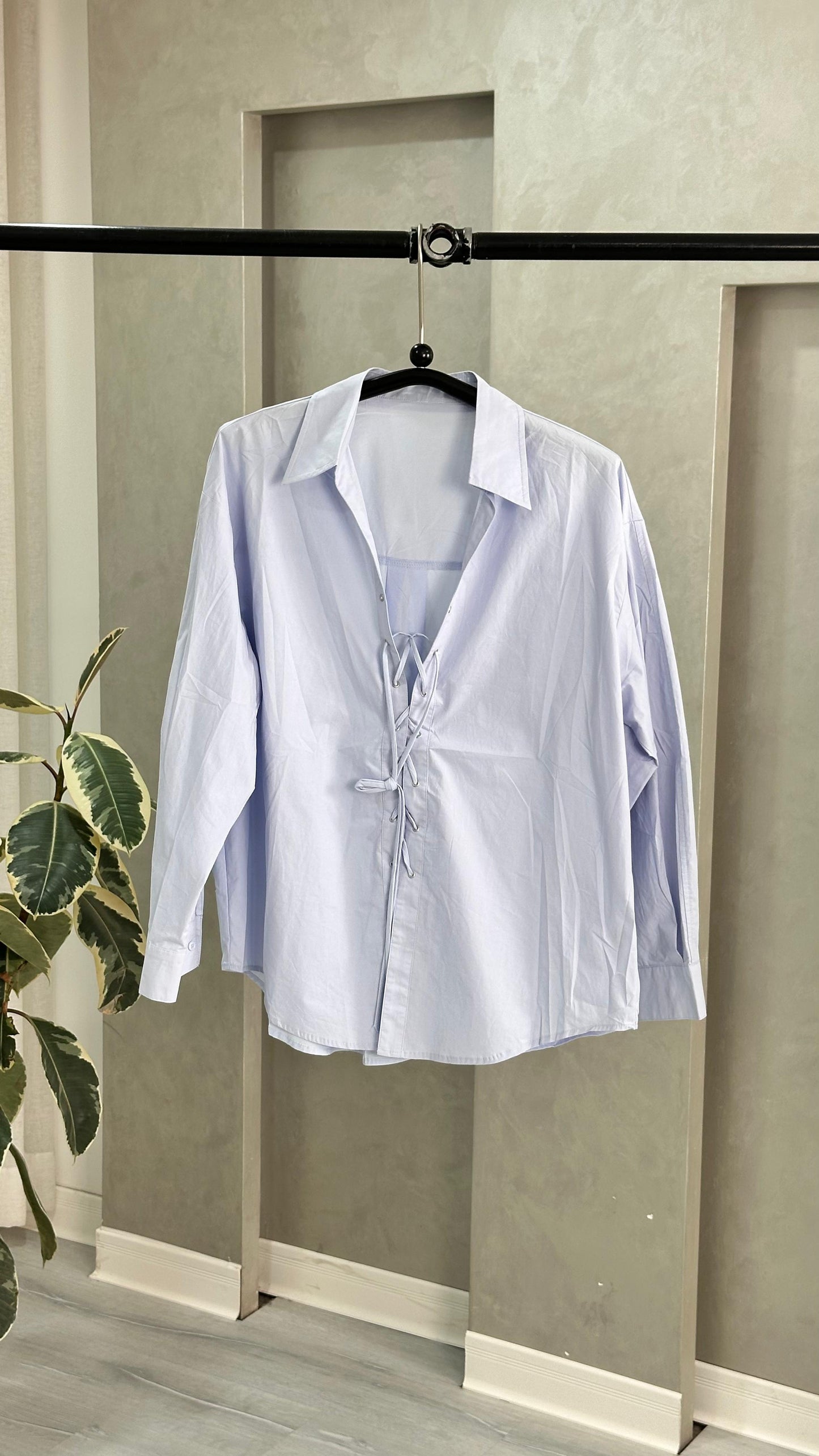 قميص نسائي بازرار