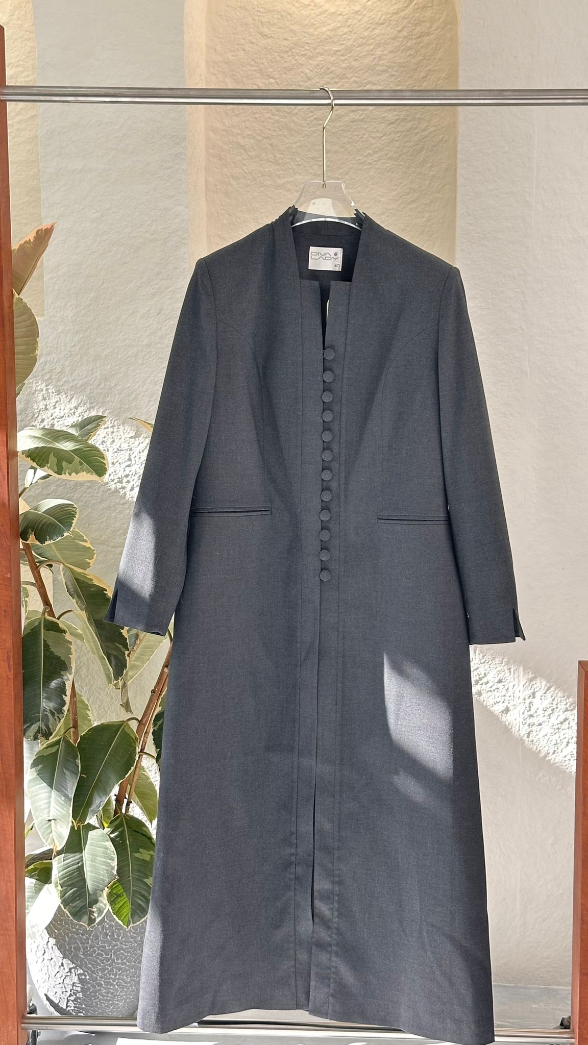 جاكيت طويل ازرار