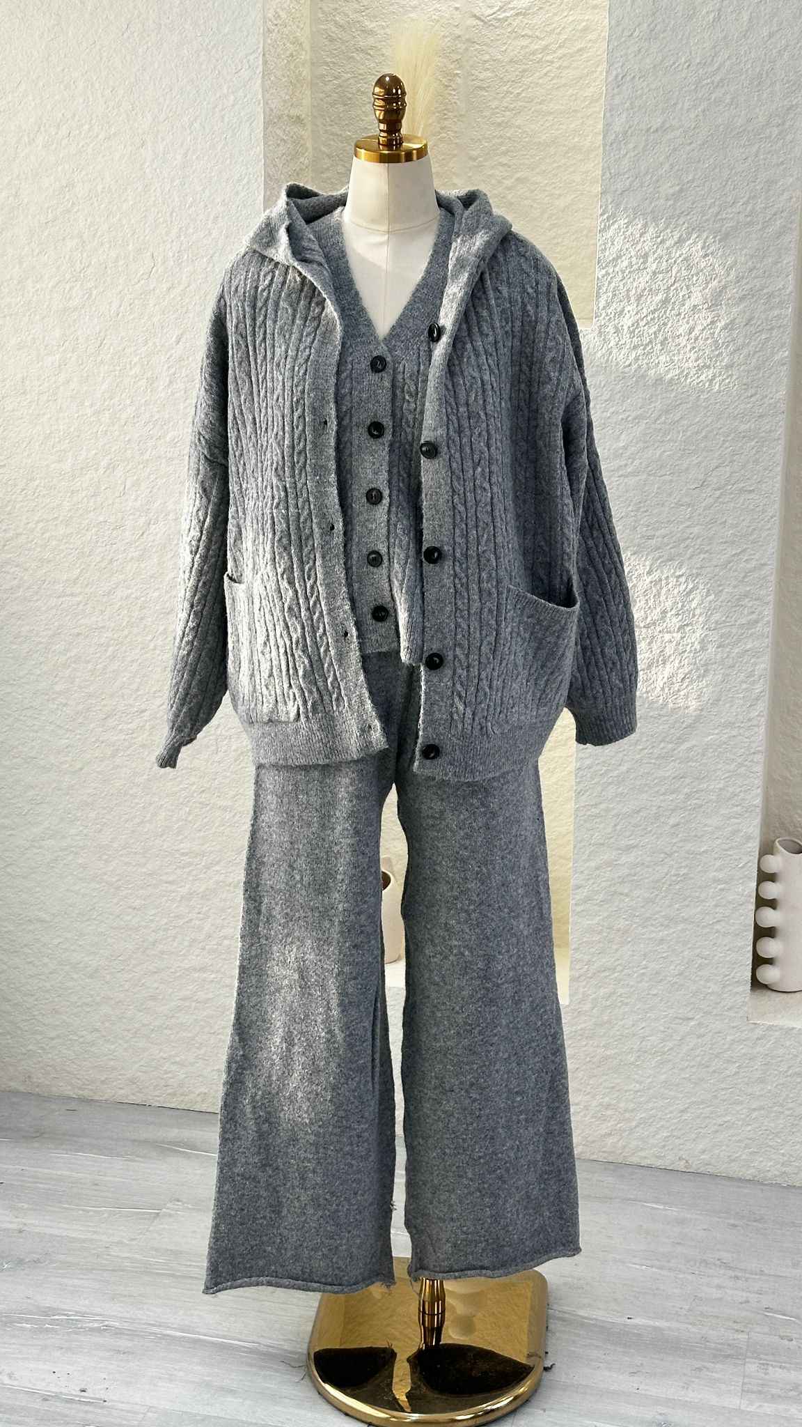 بدلة نسائي 3 قطع