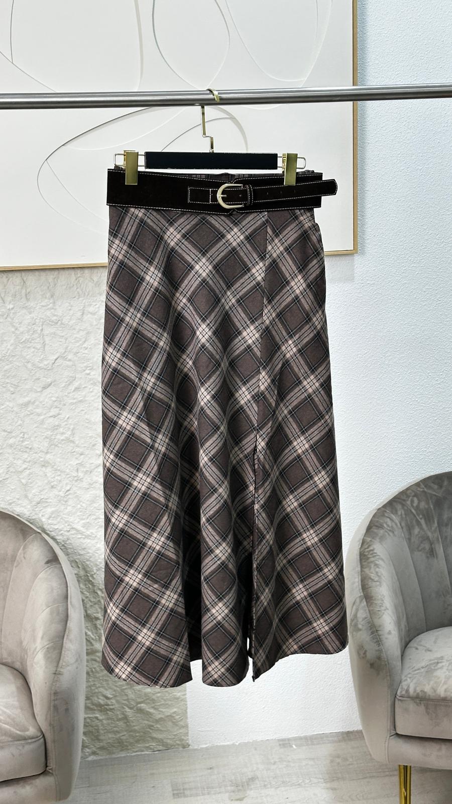 تنورة نسائي