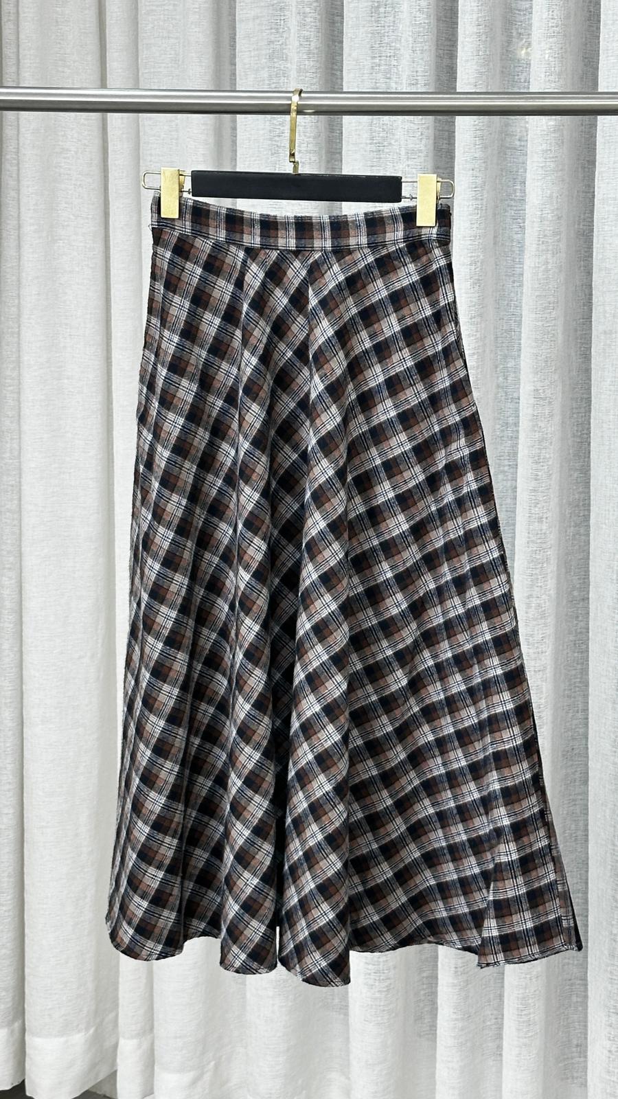 تنورة نسائي