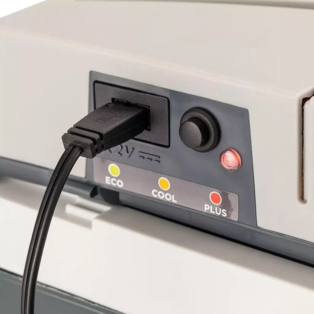 ايس بوكس بسعة 30 لترًا