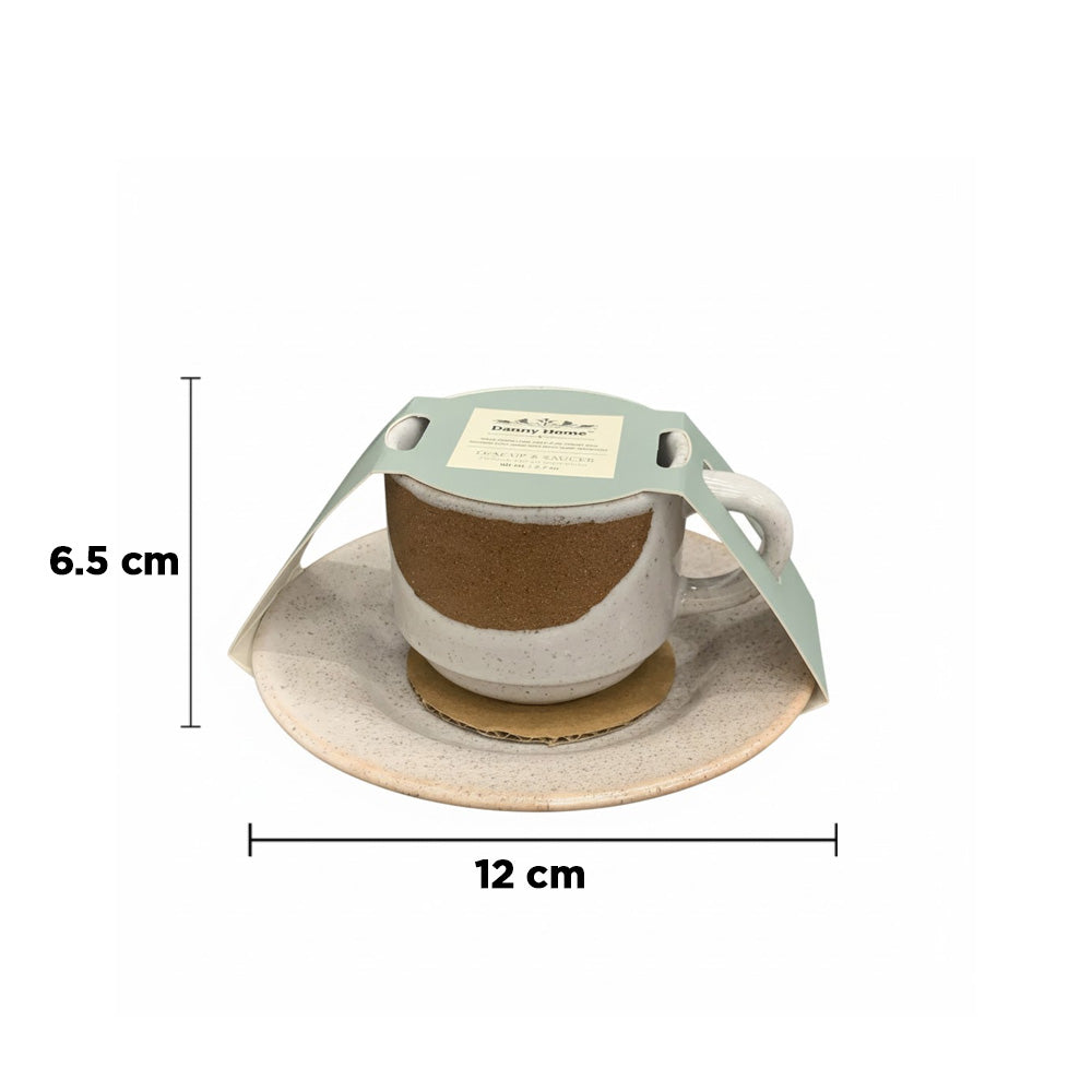 فنجان قهوة تصميم من وحي الهدوء