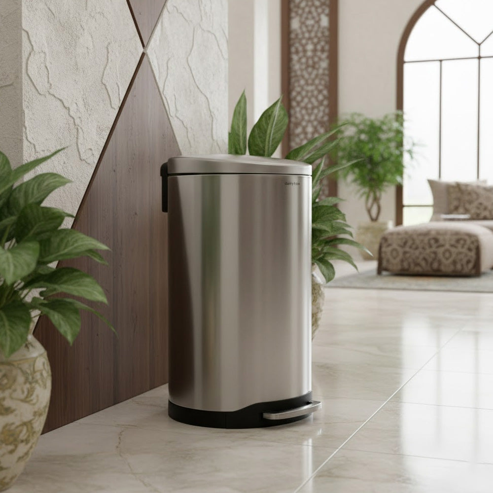 سلة مهملات سعة 40 لترًا