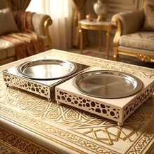 طبق تقديم أرز بقاعدة معدنية