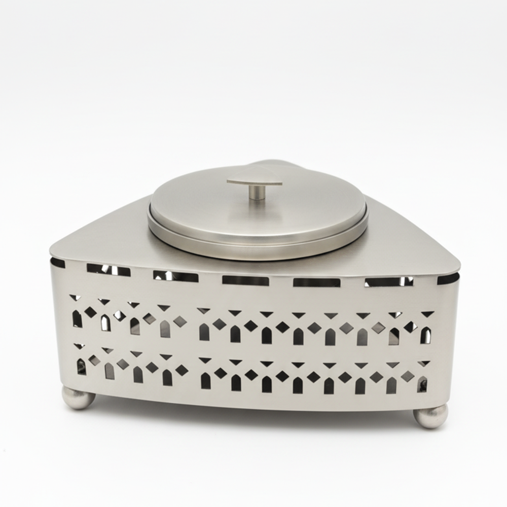 تمرية معدنية بتصميم مثلث