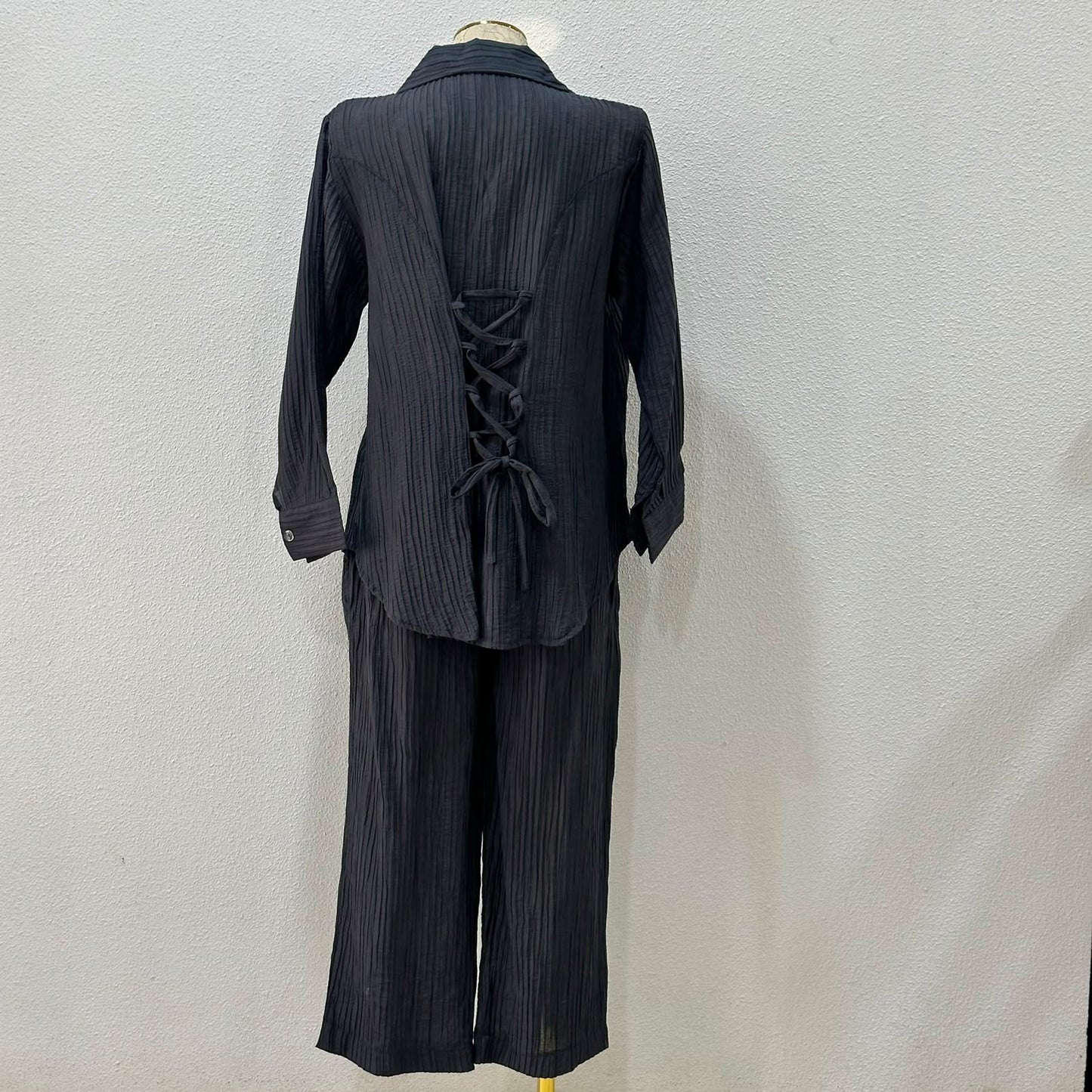 بدلة نسائي