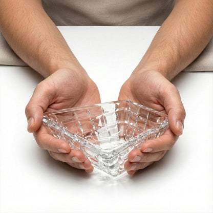 وعاء زجاجي كريستالي مربع – 16 سم