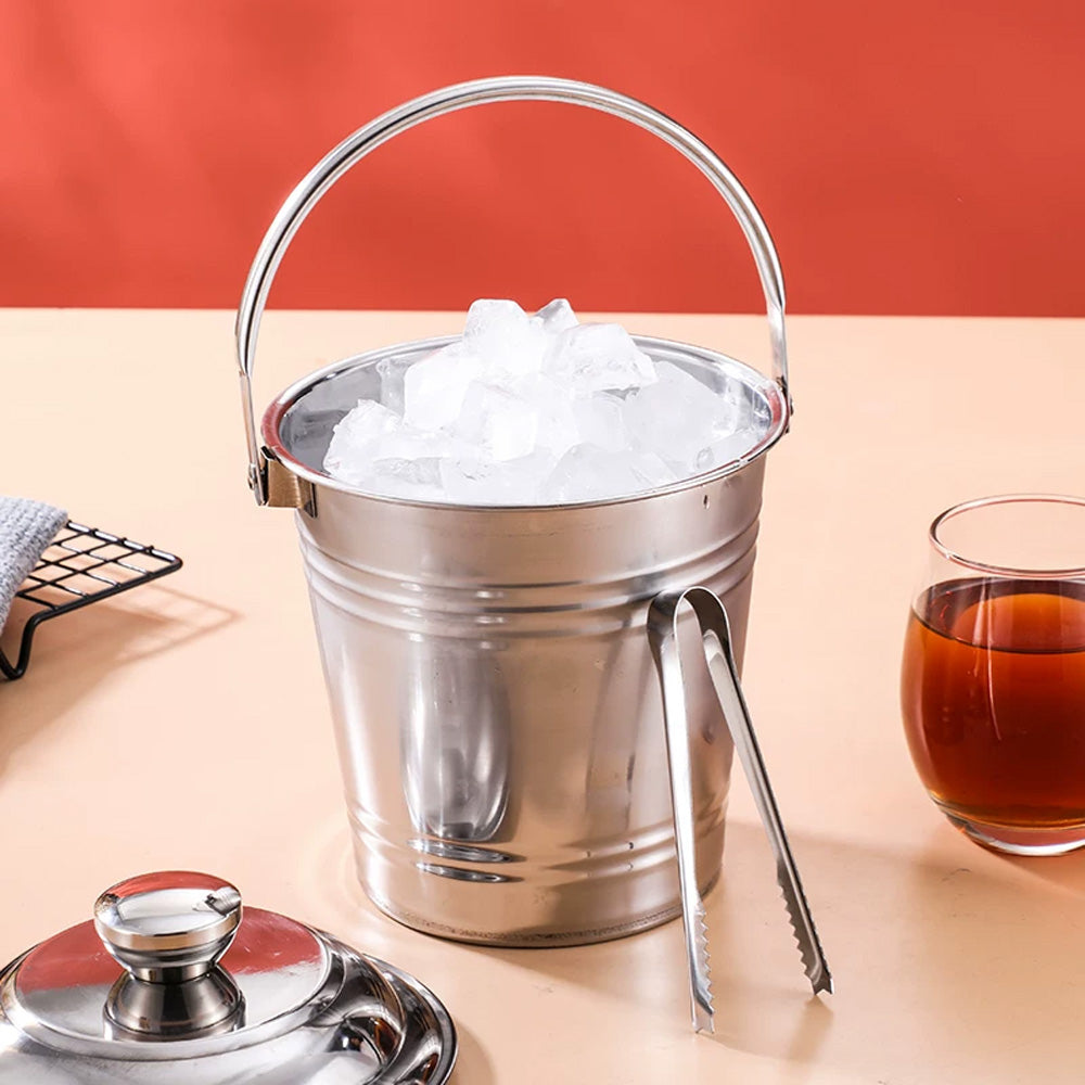 دلو تخزين بغطاء ومقبض