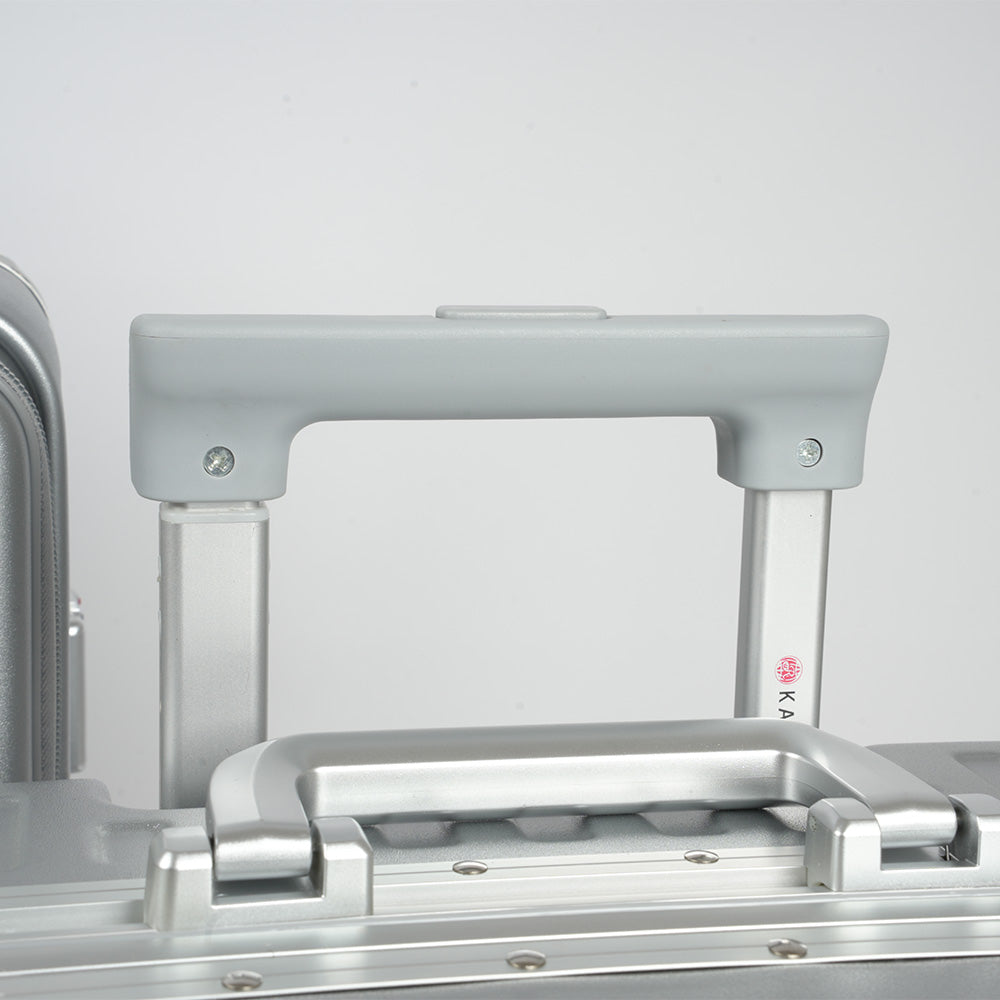 حقيبة سفر بإطار من الألومنيوم مع قفل إدارة أمن النقل، 3 قطع