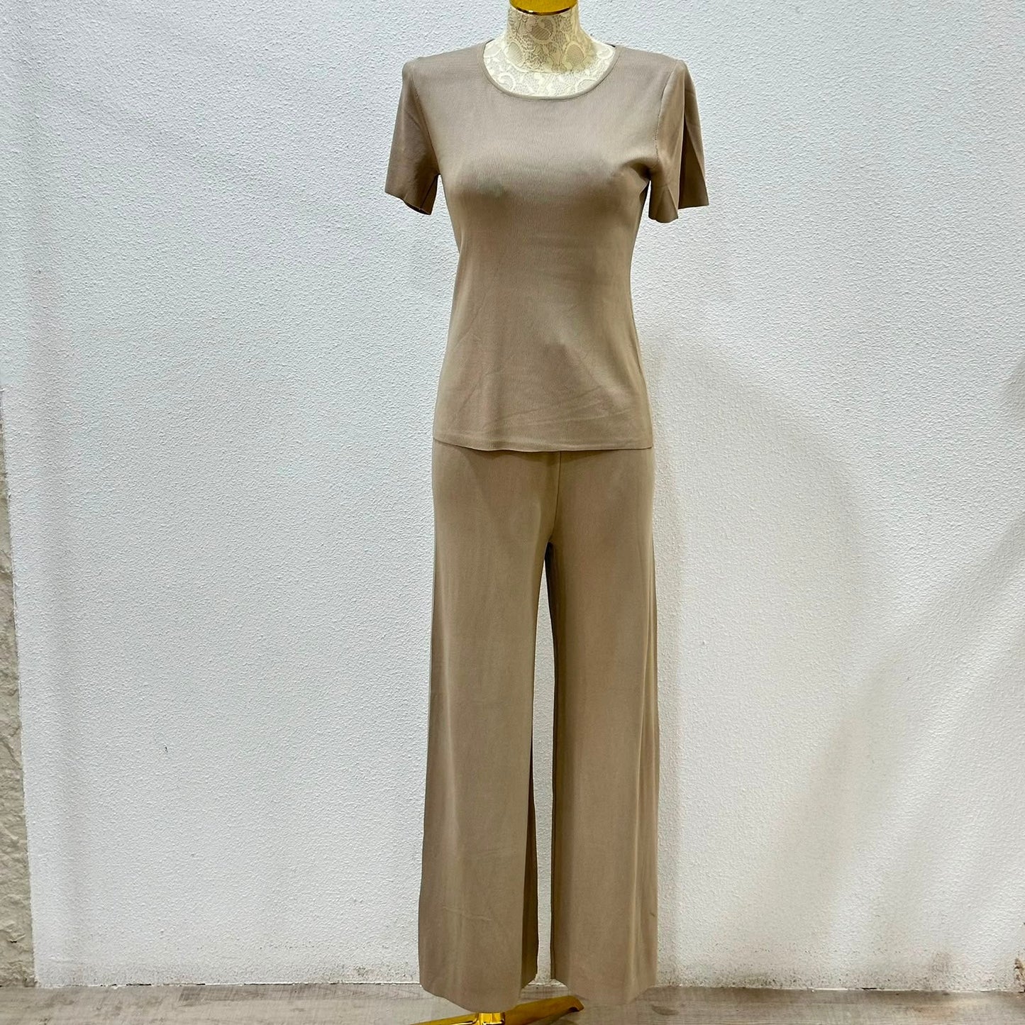 بدلة نسائي 3ق