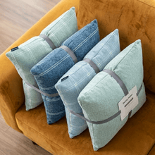 كوشية مربعة محشوة