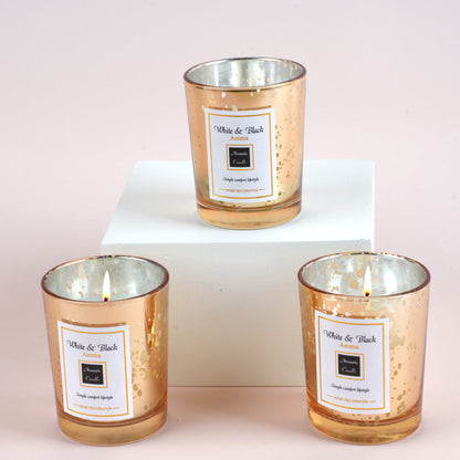 شمعة ذو رائحة عطرية