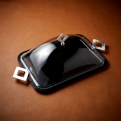 طبق تقديم كيك بغطاء وسط