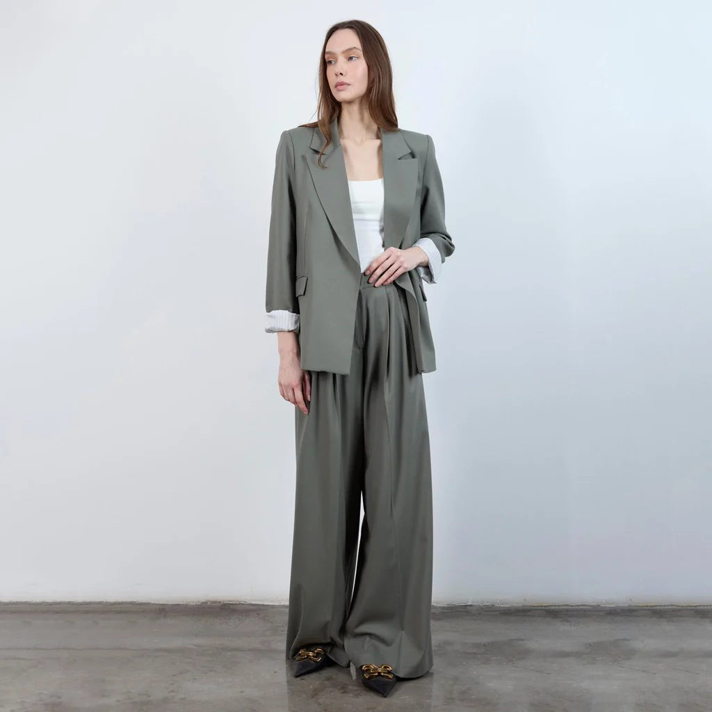 بنطلون نسائى فضفاض