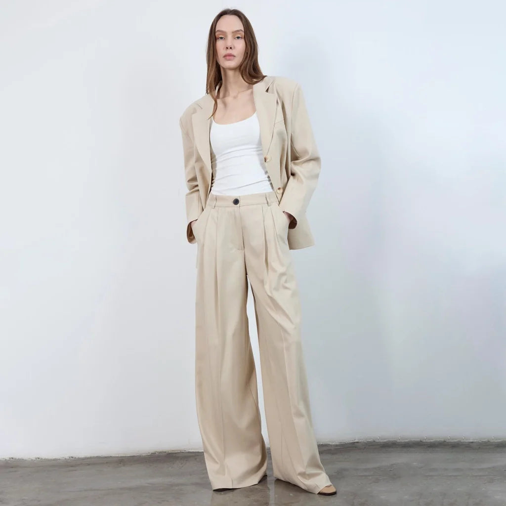 بنطلون نسائى فضفاض