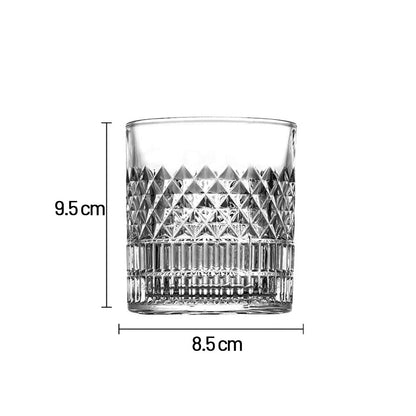 كأس كريستالي مقطوع بالماس