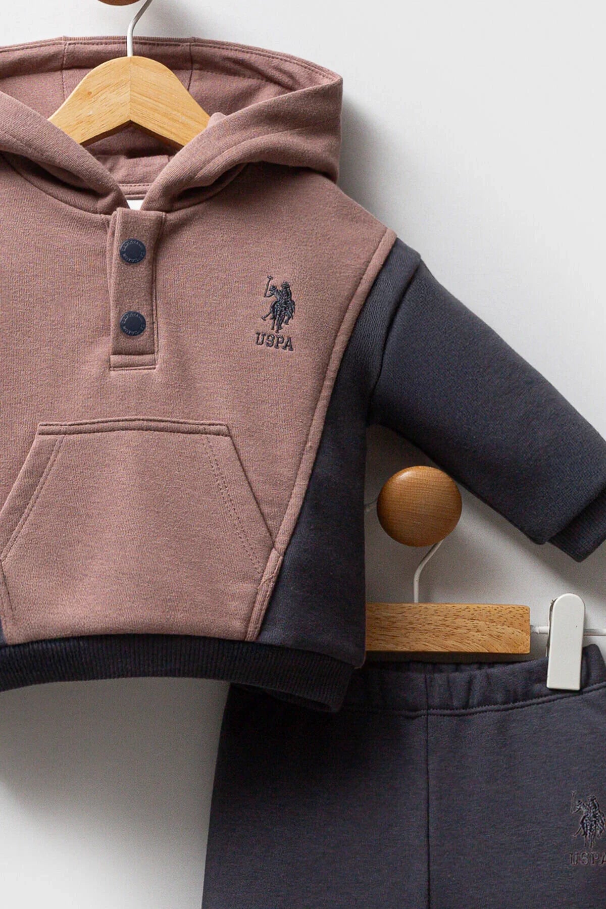 طقم بيبي U.S POLO