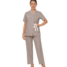 ملابس يونيفورم للخدم نسائية