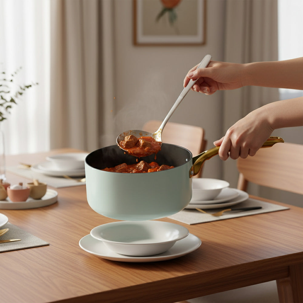 وعاء طهي غير لاصق