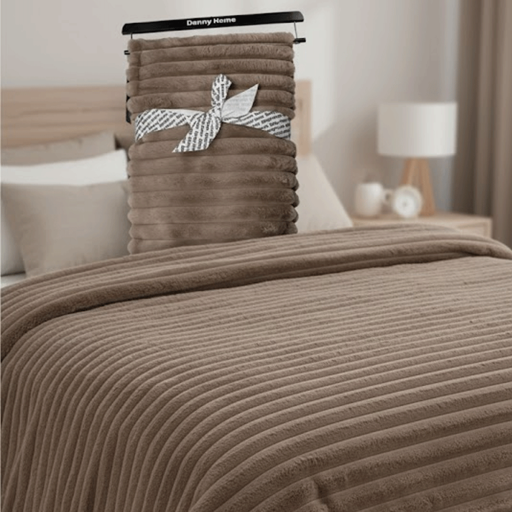 بطانية فاخرة من فرو الأرنب