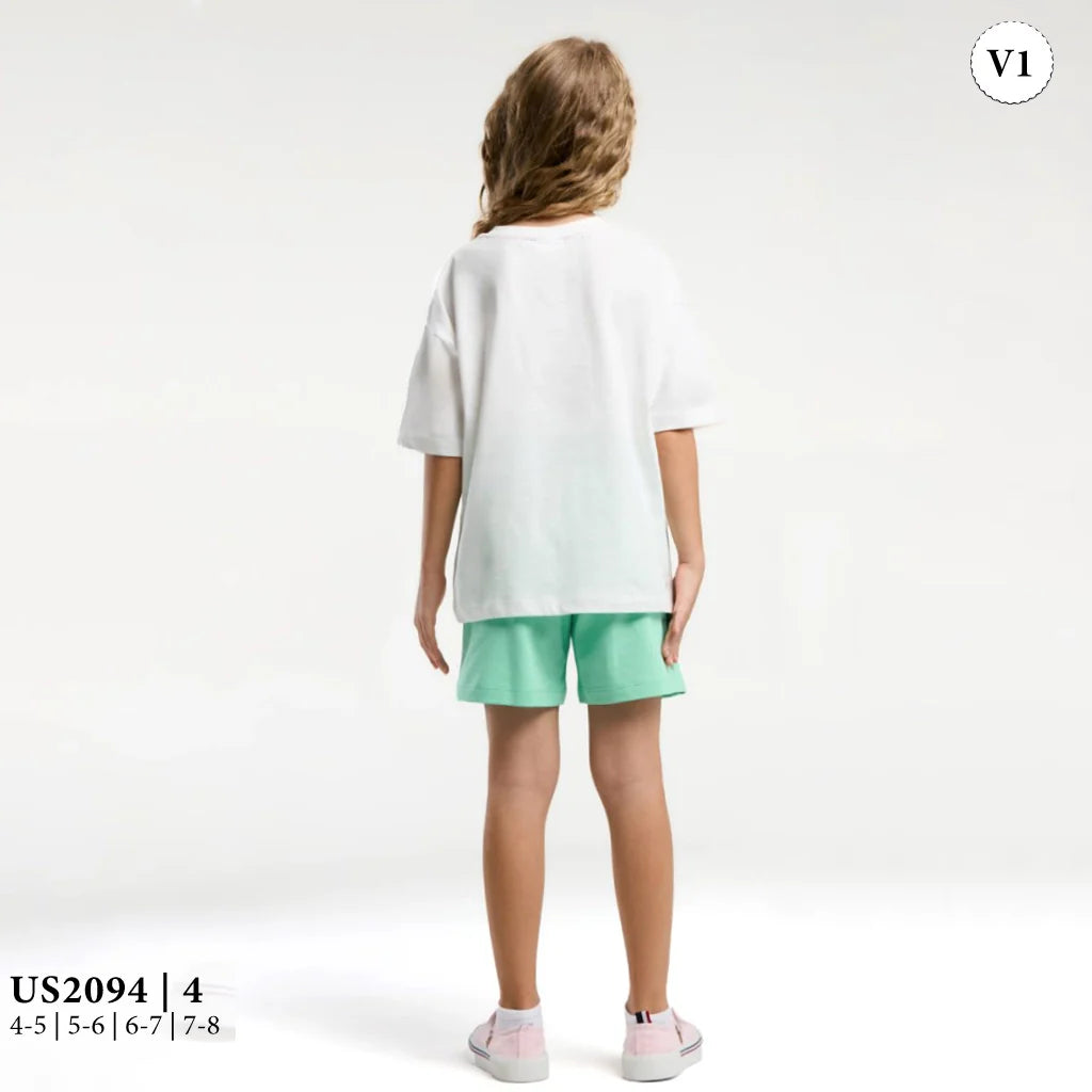 طقم بناتى بطبعة زهرة