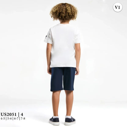 طقم ولادى بكنزة مطبوعة