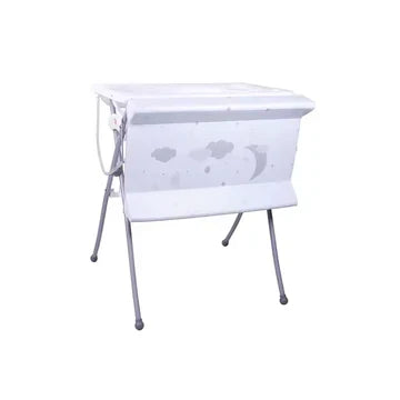 حوض استحمام لحديثي الولادة مع طاولة