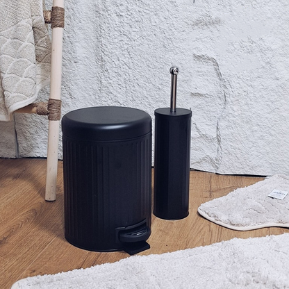 طقم سلة مهملات وفرشاة مرحاض