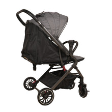 عربانة بيبي بخيمة