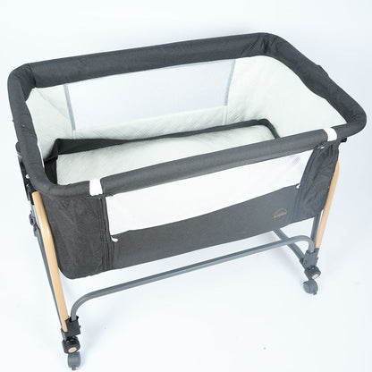 سرير أطفال مع غطاء