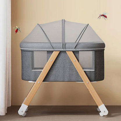 سرير أطفال متحرك من الخشب الصلب