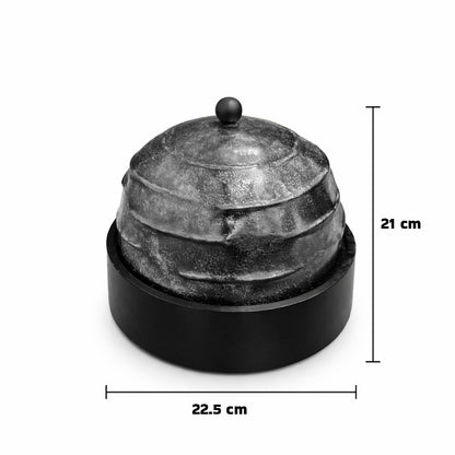 وعاء تقديم مع غطاء