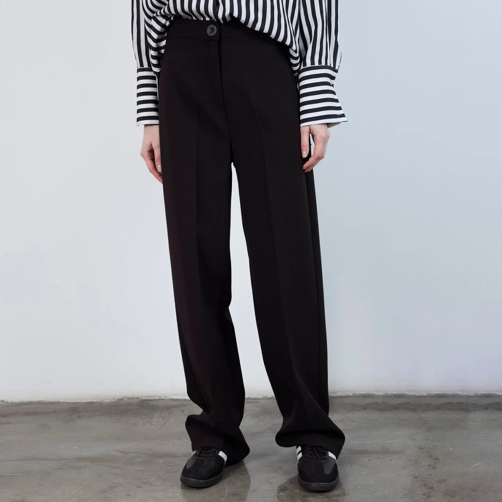 بنطلون نسائى قصة كلاسيكي