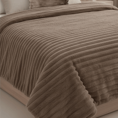 بطانية فاخرة من فرو الأرنب الصناعي