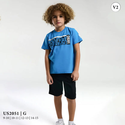 طقم ولادى بكنزة مطبوعة