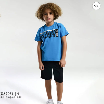 طقم ولادى بكنزة مطبوعة