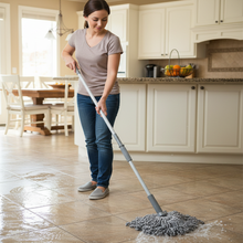 ممسحة بخاصية العصر الذاتي