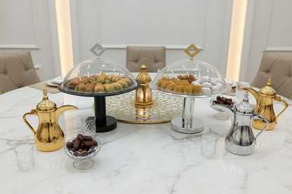 طبق تقديم كيك بغطاء