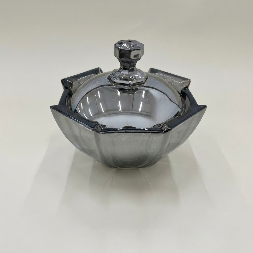 وعاء تقديم زجاجي بغطاء شفاف