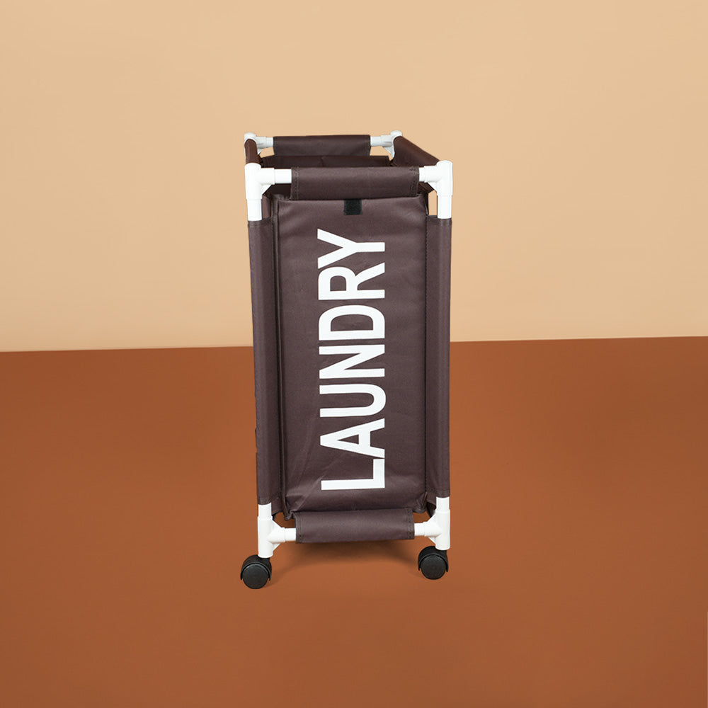 سلة غسيل بعجلات وغطاء