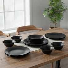 طقم سفرة بحواف مقنطرة