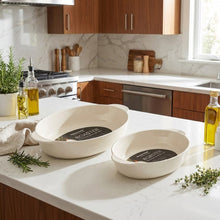 طبق تحميص بيضاوي