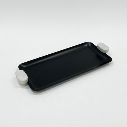 صينية تقديم بلمسة رخامية