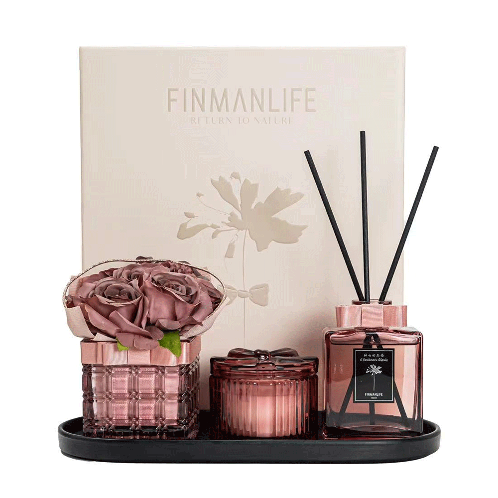 مجموعة فواحة عطرية برائحة التوت