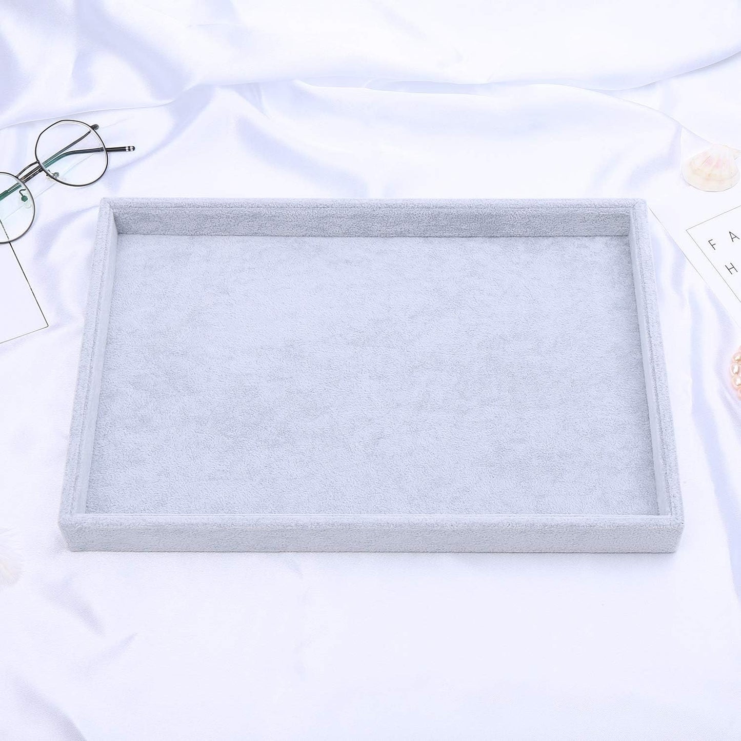 صندوق تنظيم المجوهرات المخملي